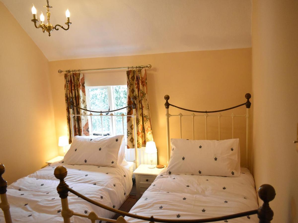 Church View Cottage แอชบอร์น ภายนอก รูปภาพ