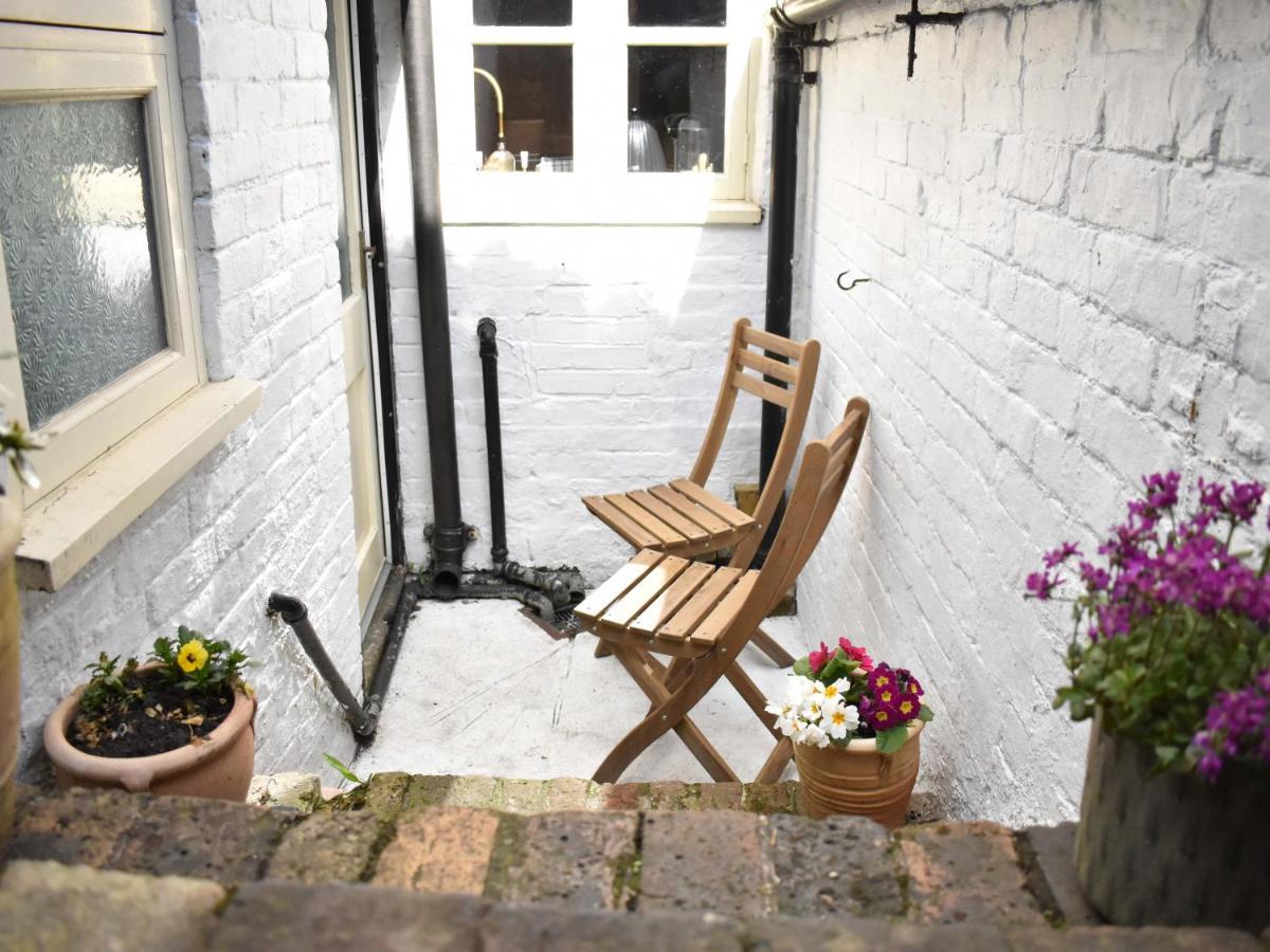 Church View Cottage แอชบอร์น ภายนอก รูปภาพ